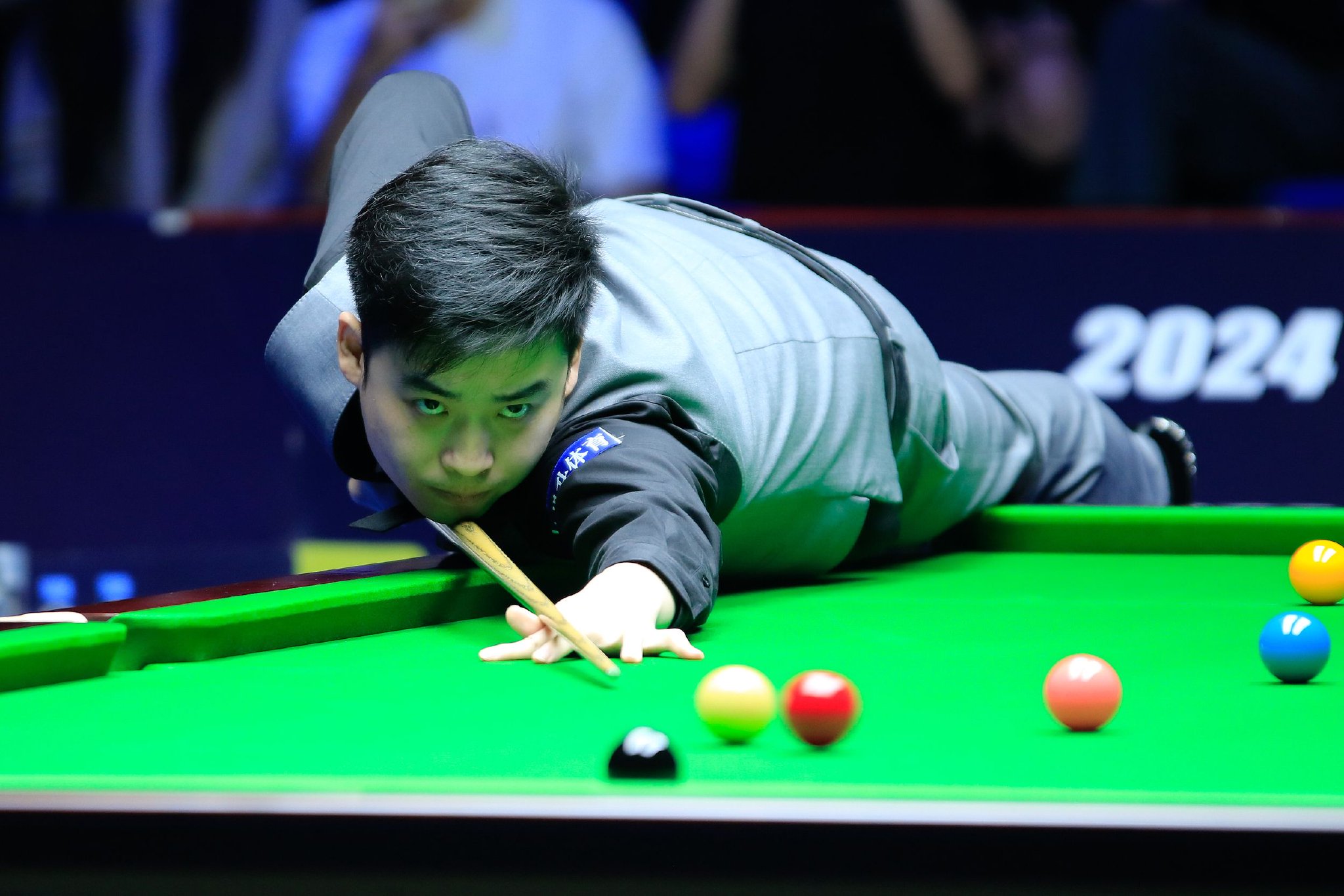 他在高强度 他在高强度