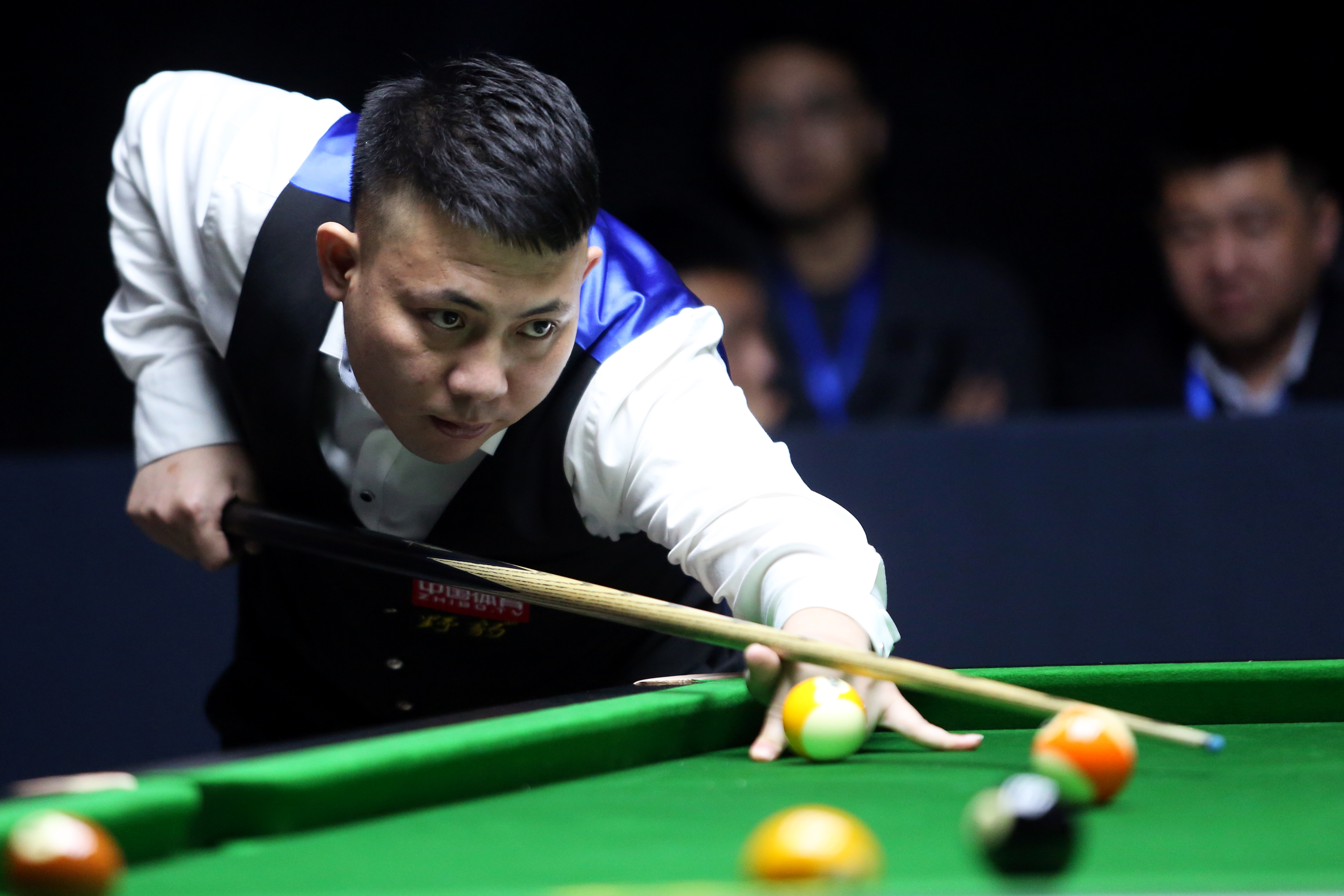 俱乐部坚韧 俱乐部坚韧