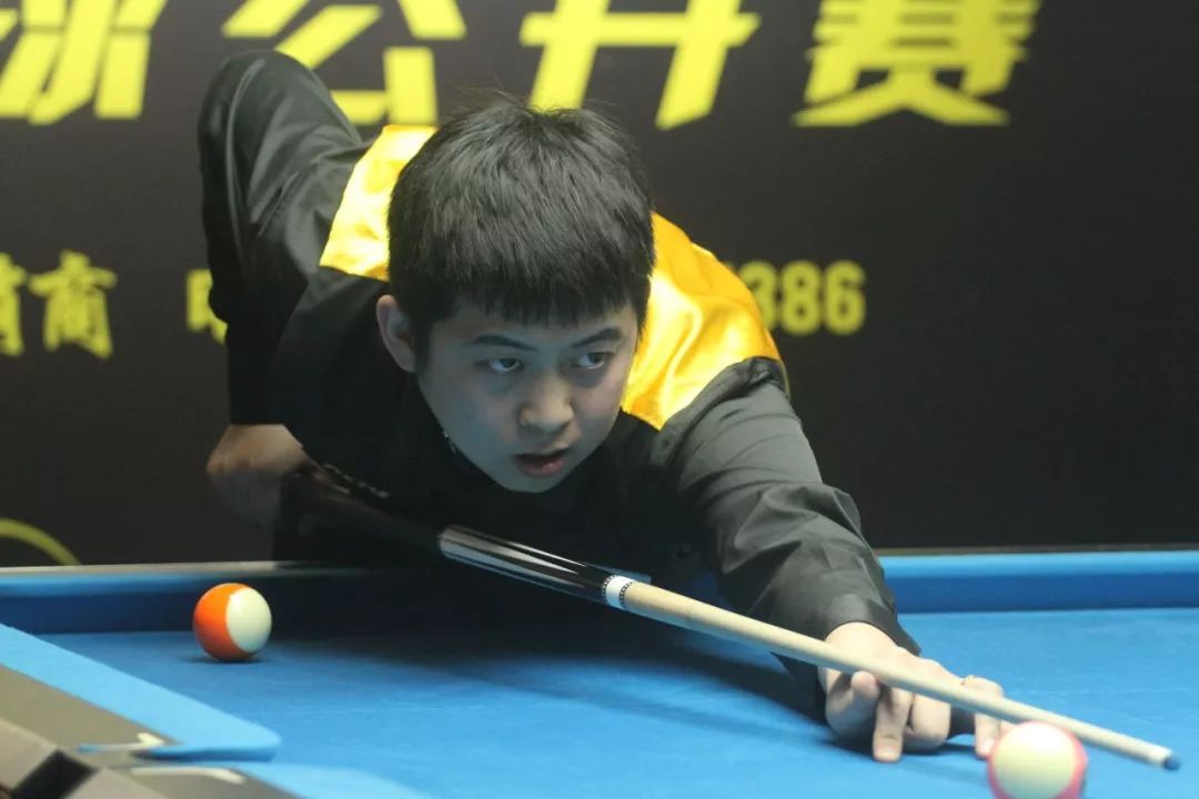 国足在处理 国足在处理